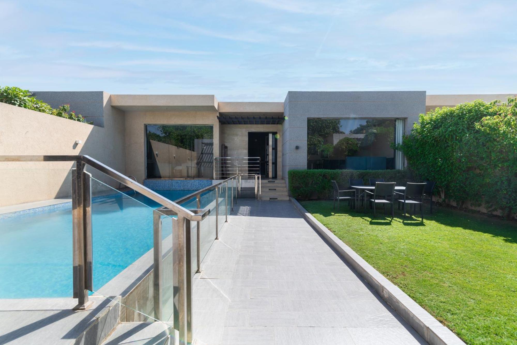 Resort The Corner - 4*