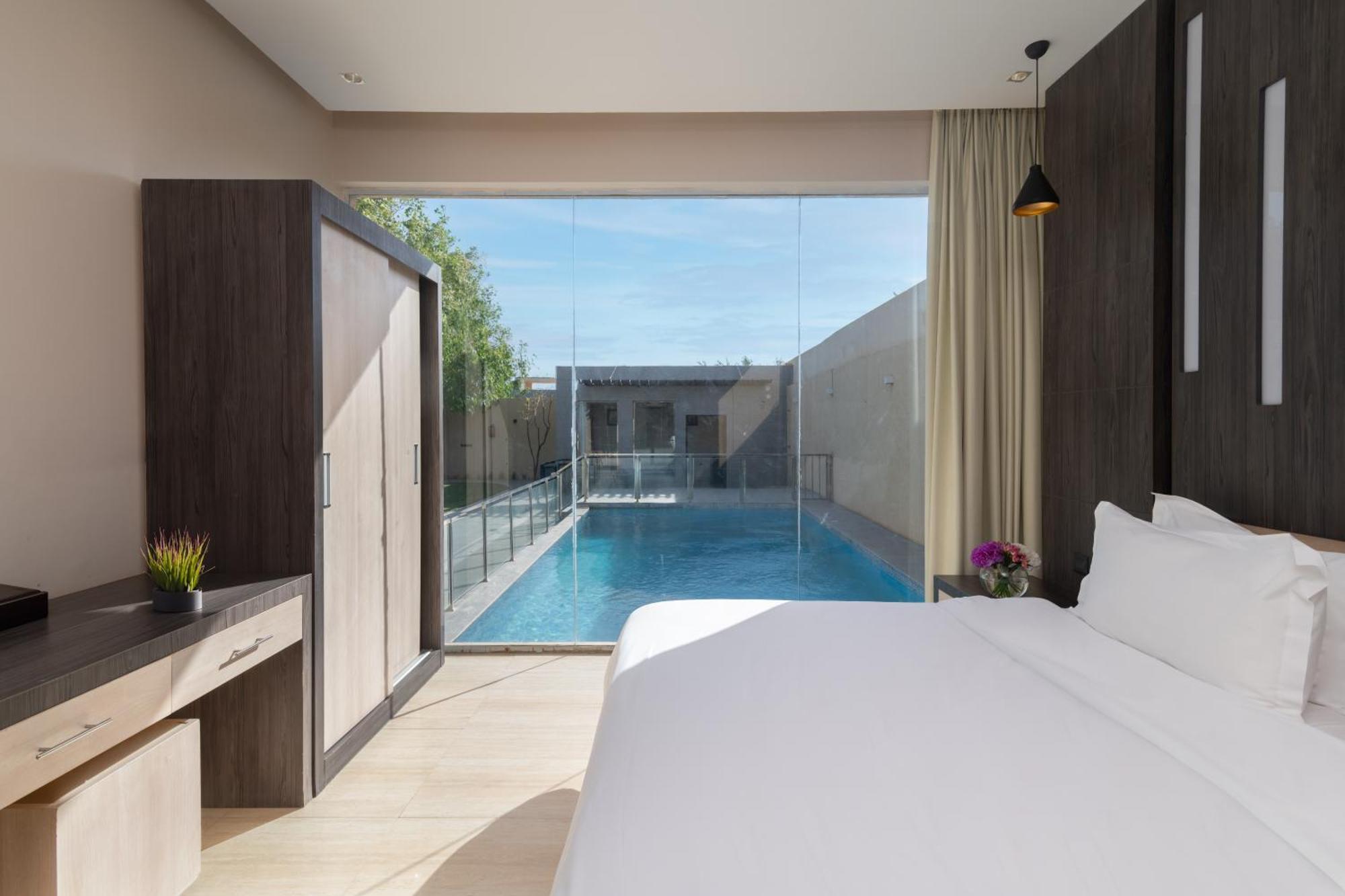 Resort The Corner - 4*