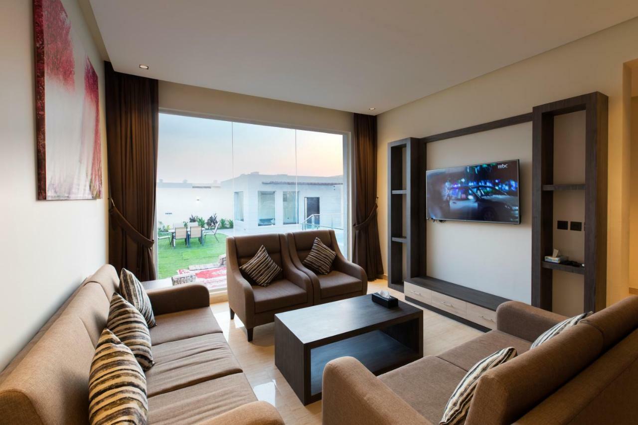 The Corner - Resort 4*